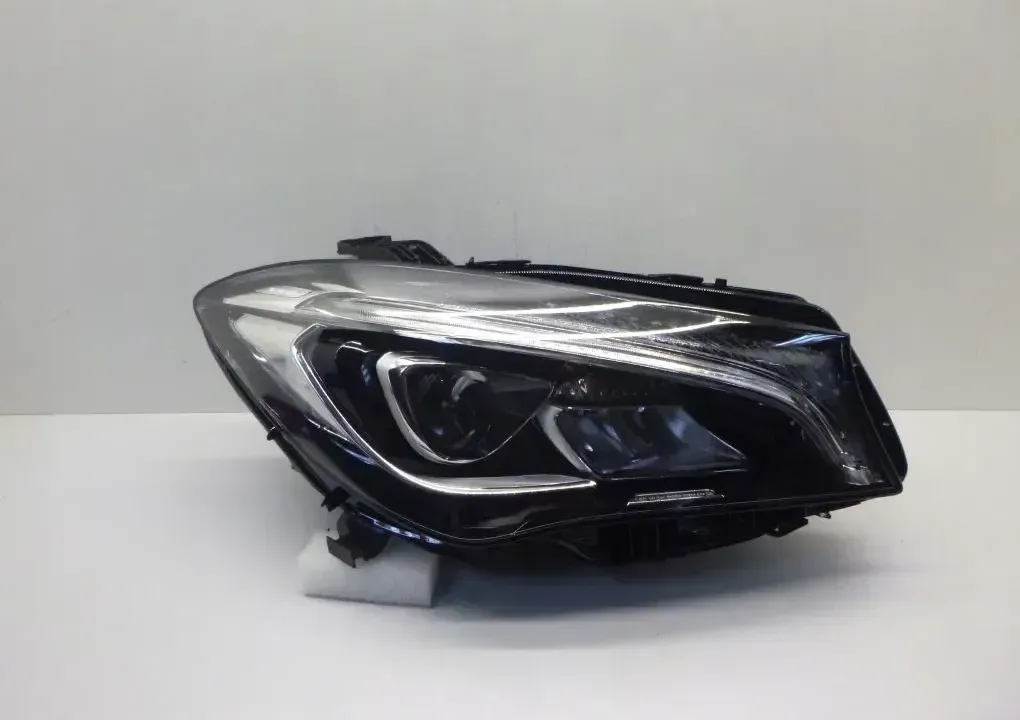 a1179069900   headlight r